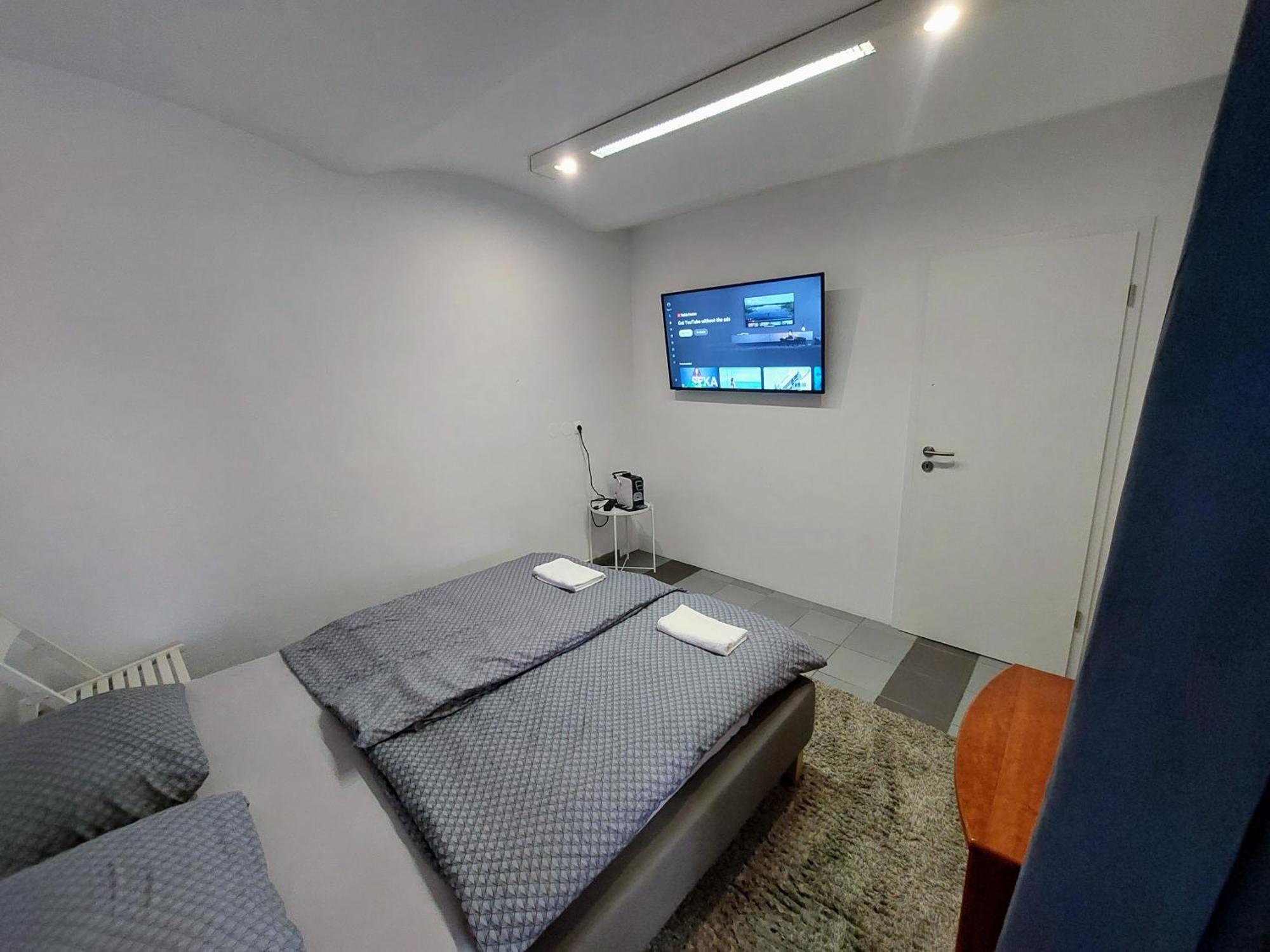 R24, Rose House Appartement Ljubljana Buitenkant foto
