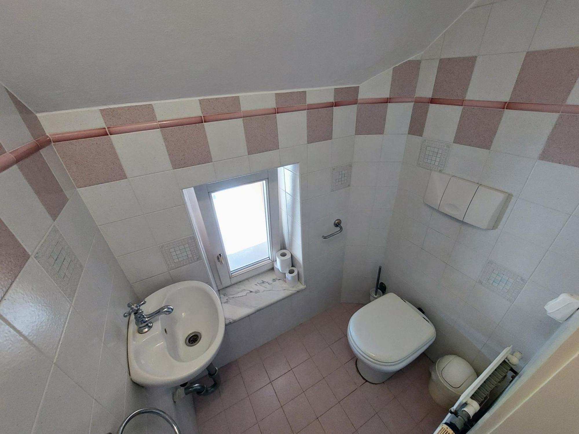 R24, Rose House Appartement Ljubljana Buitenkant foto